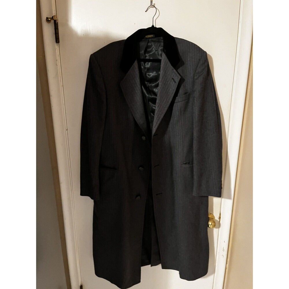 Vintage di Silver 100% Pure Wool Herringbone Overcoat with Velvet Collar - 42L